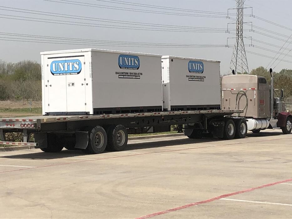 Images UNITS Mobile Storage of Houston