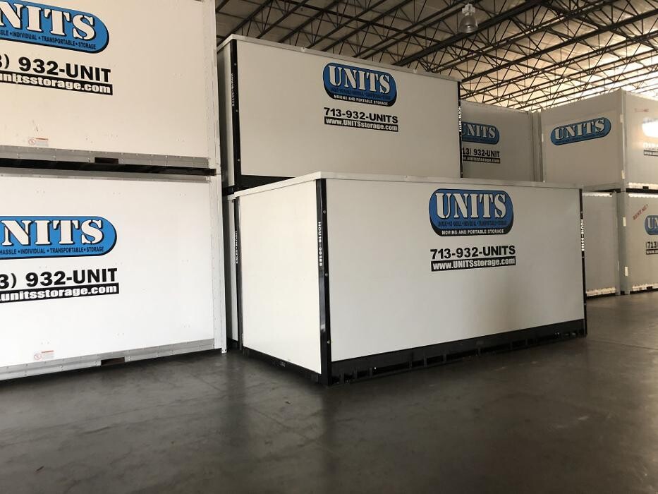 Images UNITS Mobile Storage of Houston