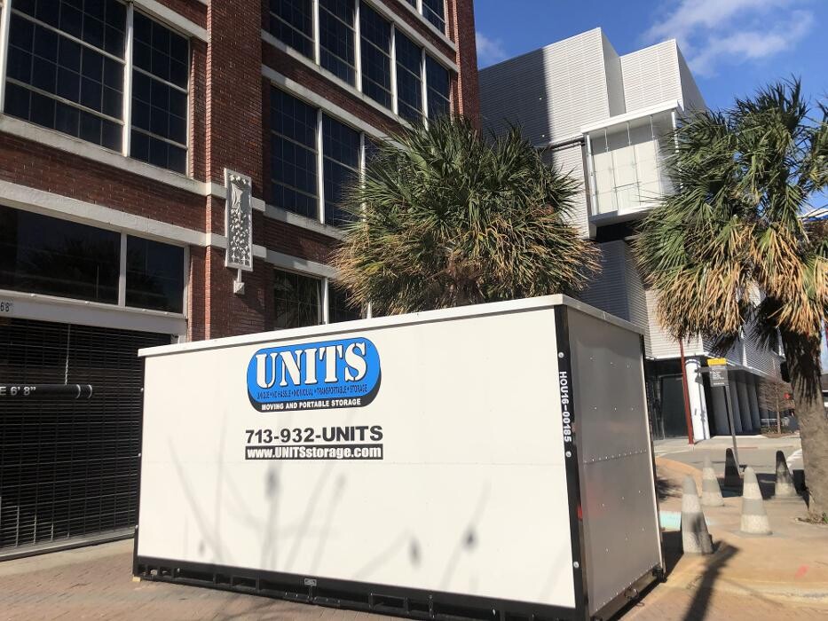 Images UNITS Mobile Storage of Houston