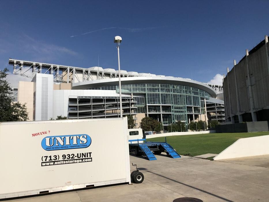 Images UNITS Mobile Storage of Houston