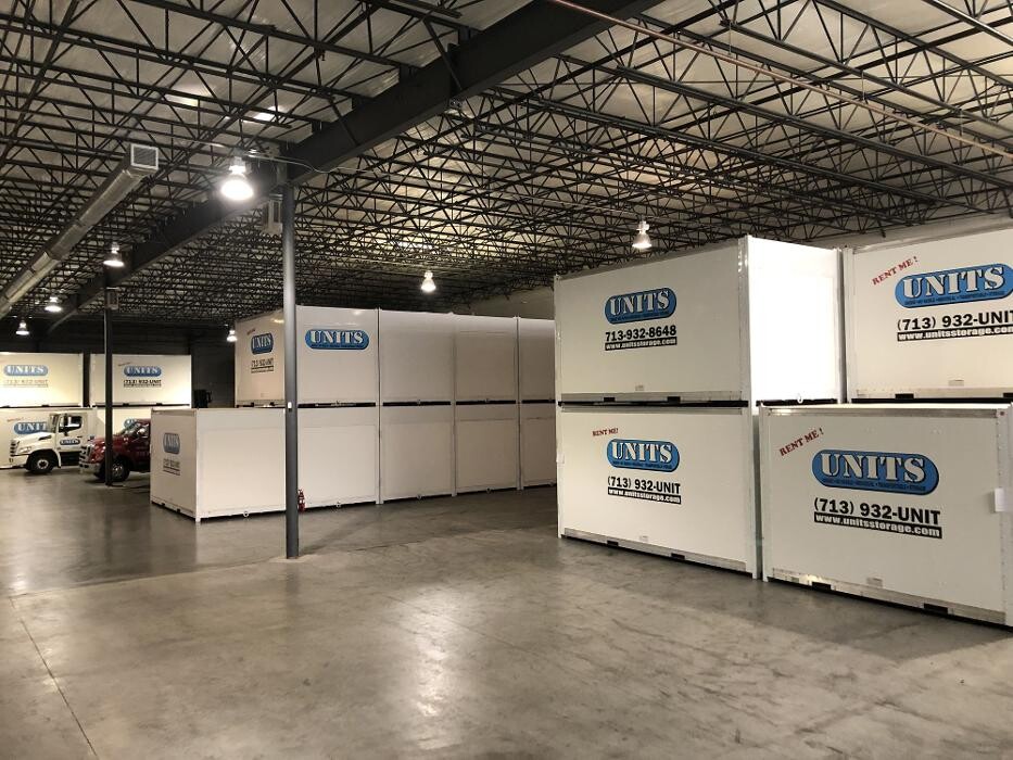 Images UNITS Mobile Storage of Houston