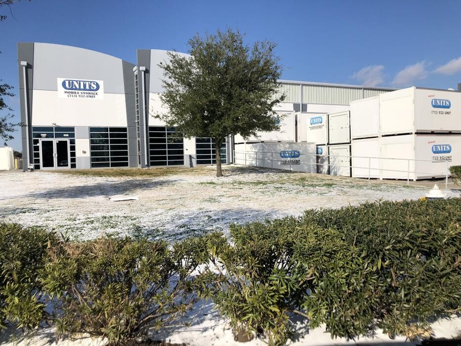 Images UNITS Mobile Storage of Houston