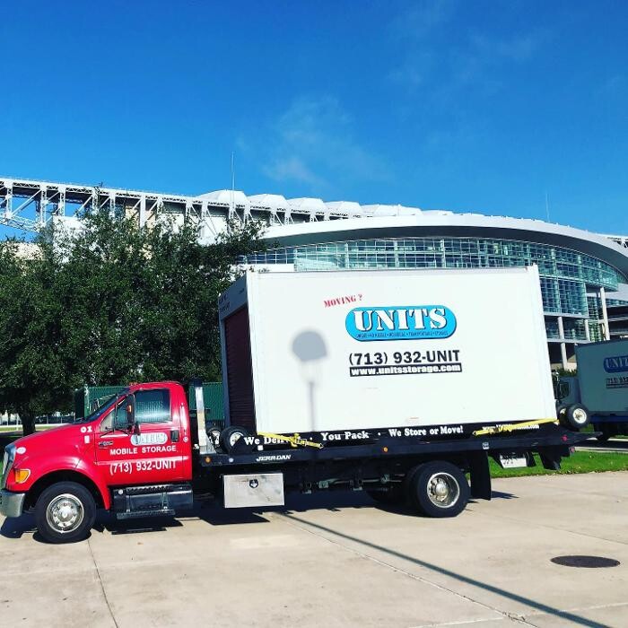 Images UNITS Mobile Storage of Houston