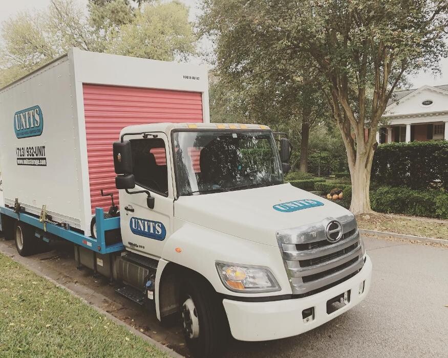 Images UNITS Mobile Storage of Houston