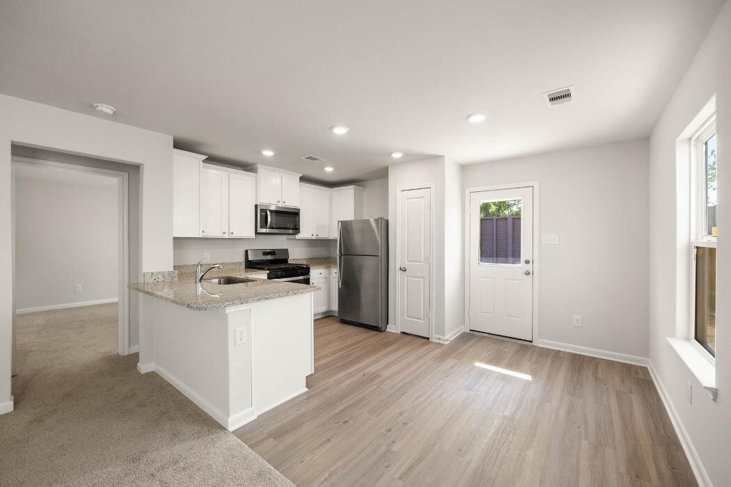 Images LGI Homes - Wayside Village