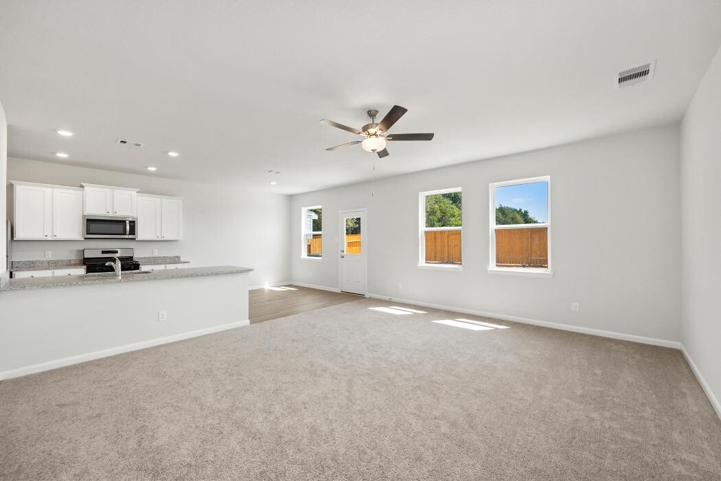 Images LGI Homes - Wayside Village