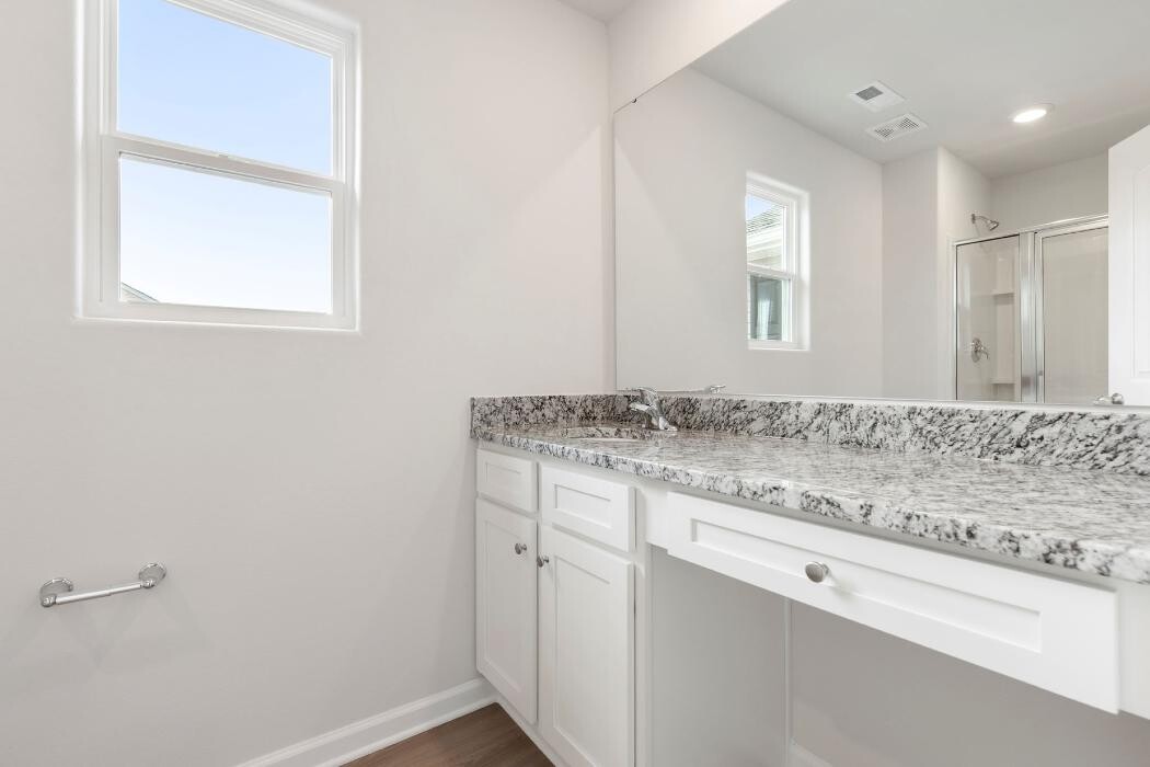 Images LGI Homes - The Meadows at Oxford