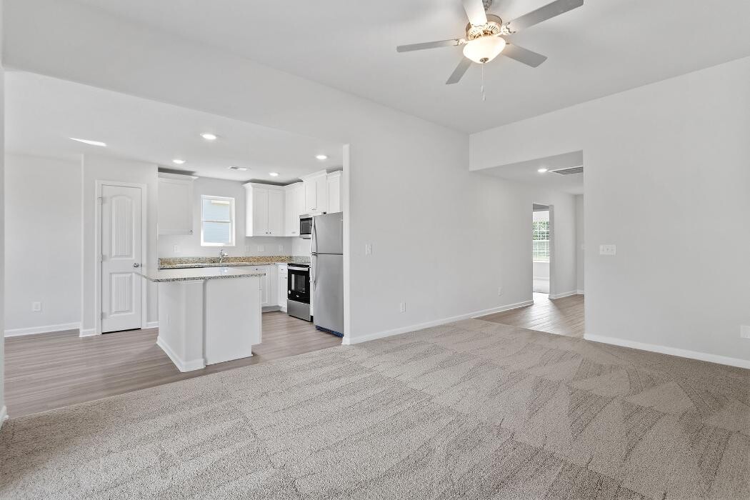 Images LGI Homes - The Meadows at Oxford
