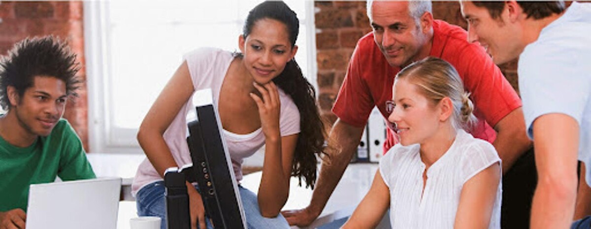 Images PetBudeez Digital Agency