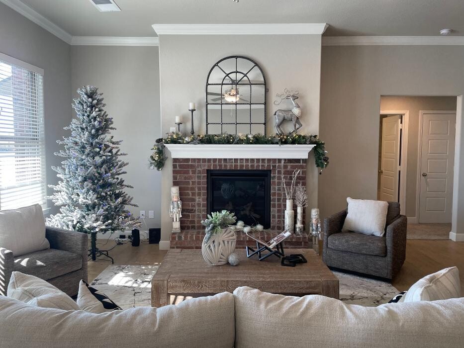 Images Arise Homes - Model Home