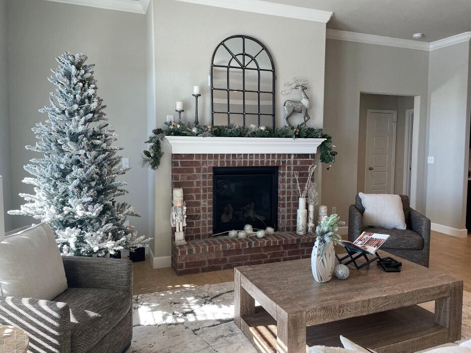 Images Arise Homes - Model Home