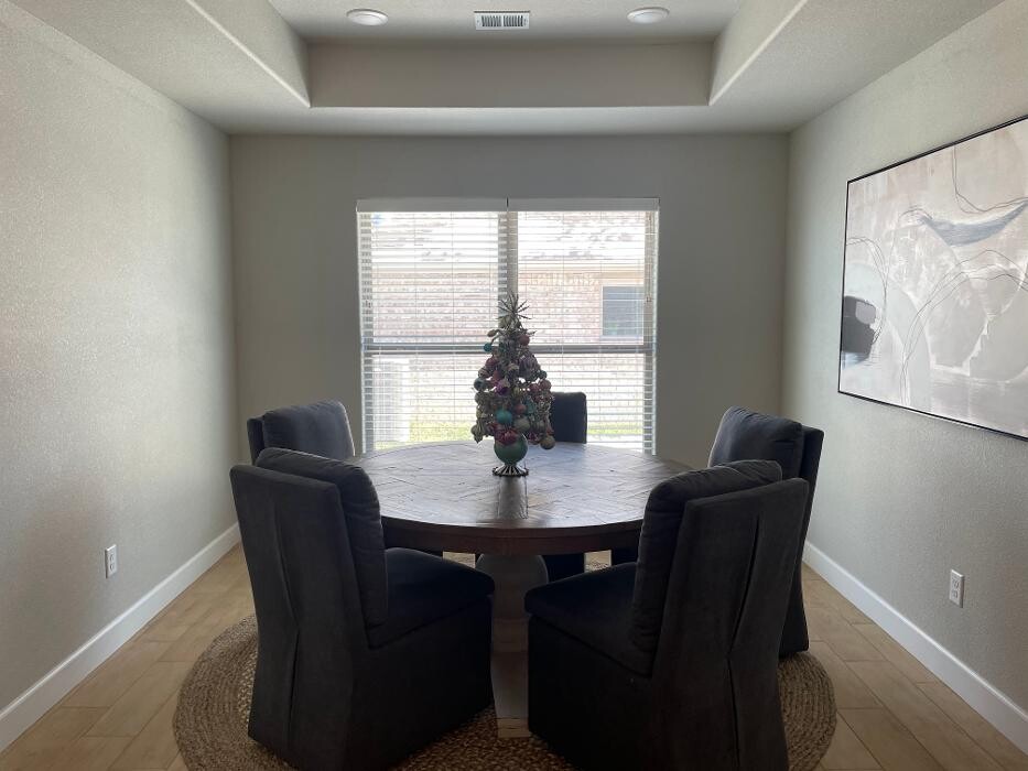 Images Arise Homes - Model Home