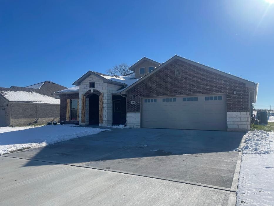 Images Arise Homes - Model Home