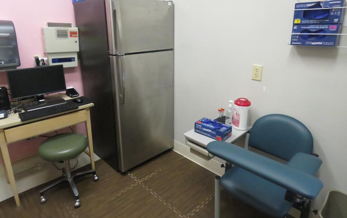 Images Every Drop Counts Mobile + Onsite Phlebotomy Services