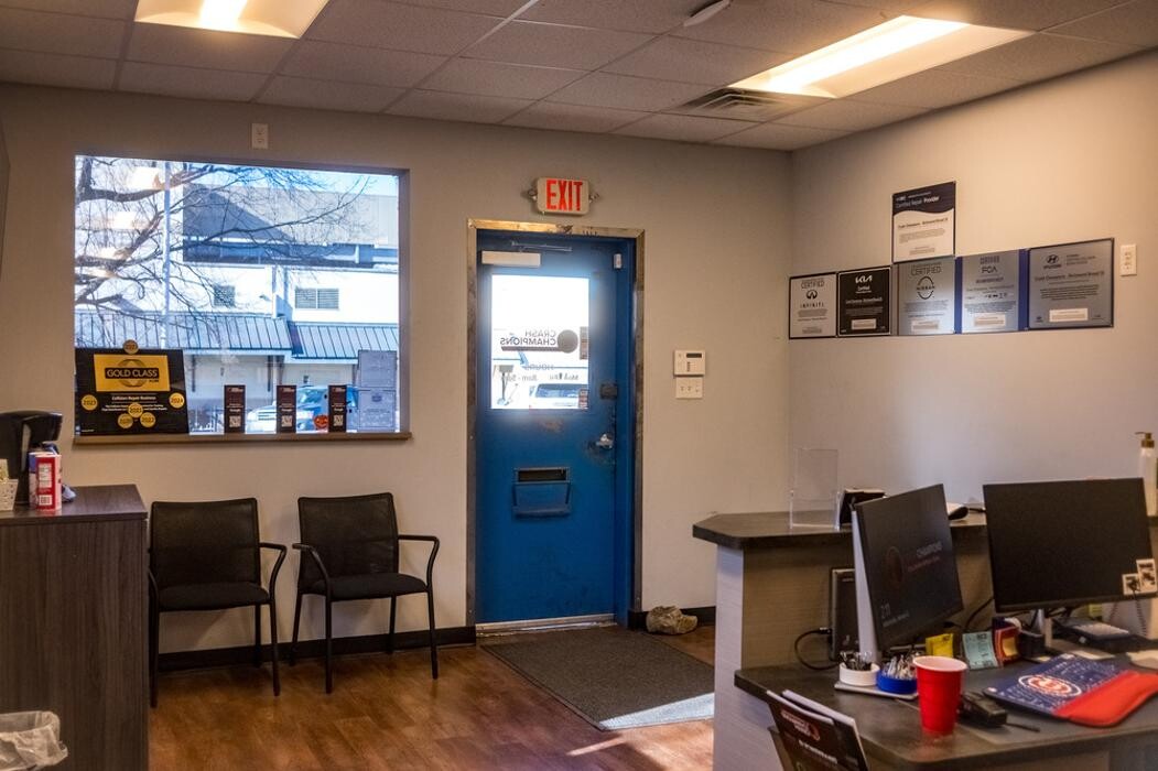 Images Crash Champions Collision Repair Richmond Broad St