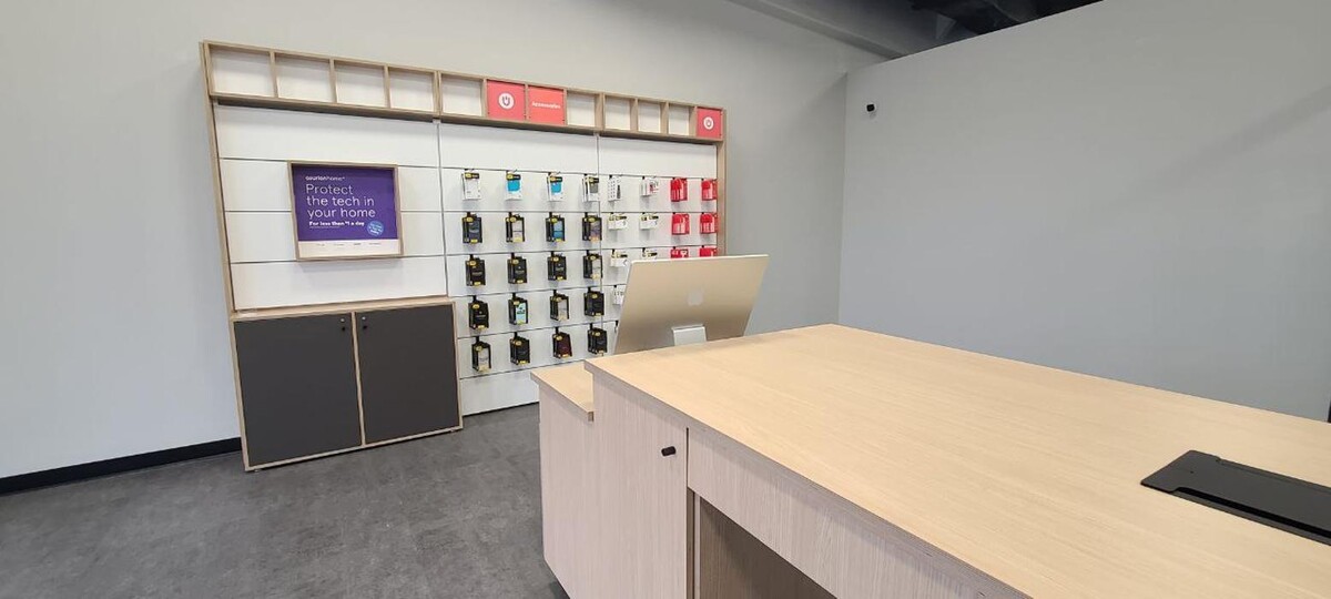 Images uBreakiFix - Phone and Computer Repair