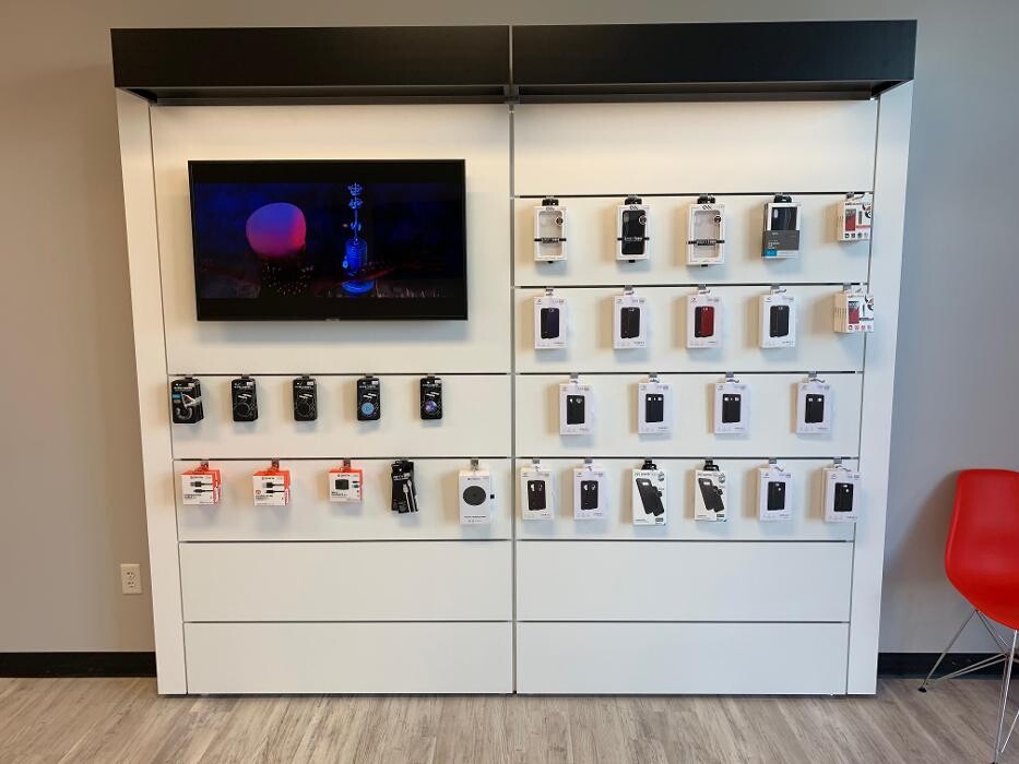 Images uBreakiFix - Phone and Computer Repair