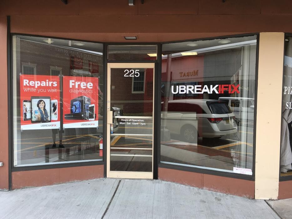 Images uBreakiFix - Phone and Computer Repair