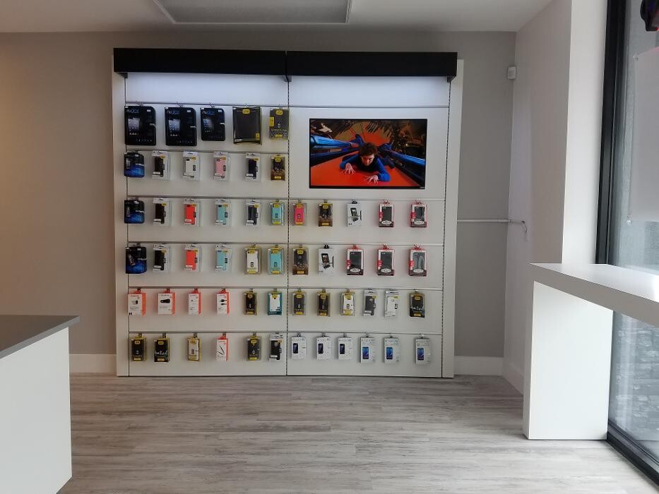 Images uBreakiFix - Phone and Computer Repair