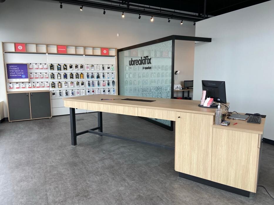 Images uBreakiFix - Phone and Computer Repair