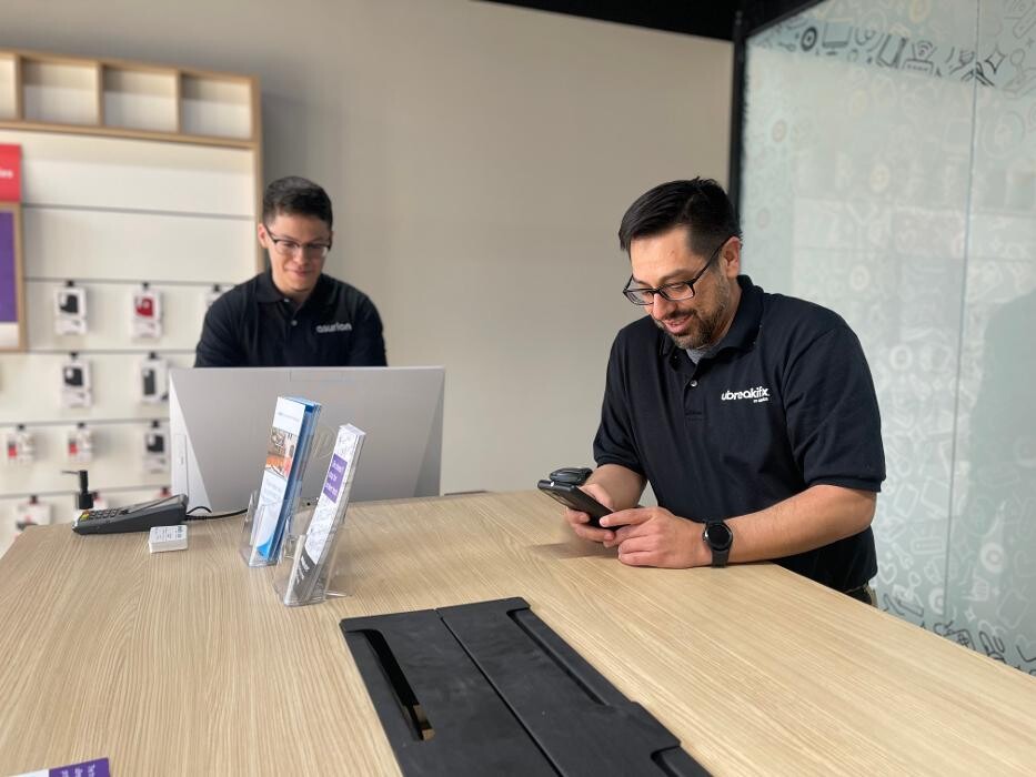 Images uBreakiFix - Phone and Computer Repair