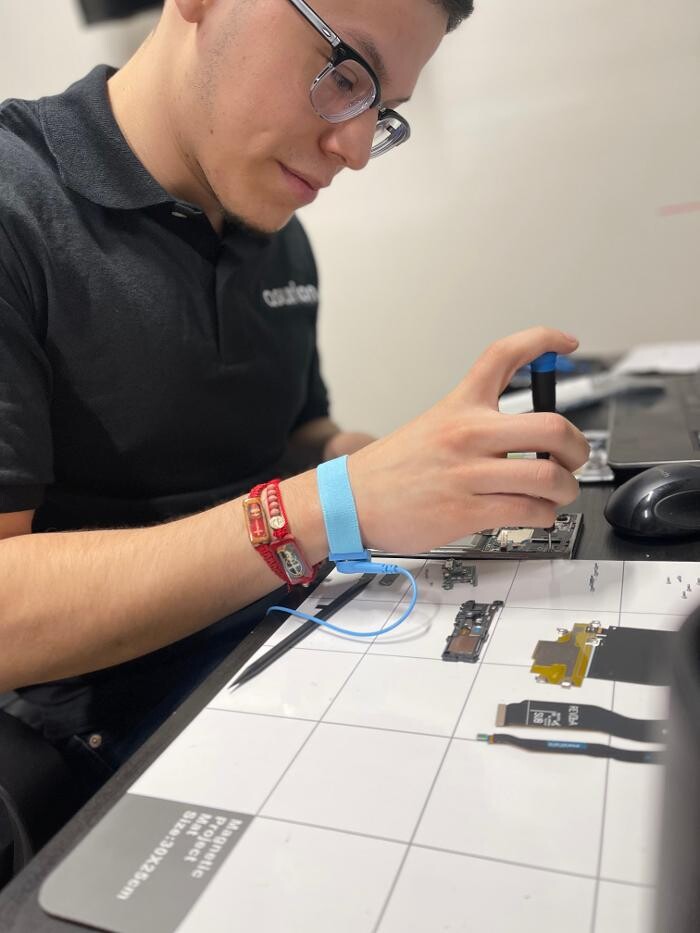 Images uBreakiFix - Phone and Computer Repair