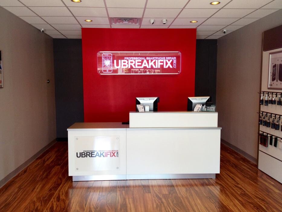 Images uBreakiFix - Phone and Computer Repair