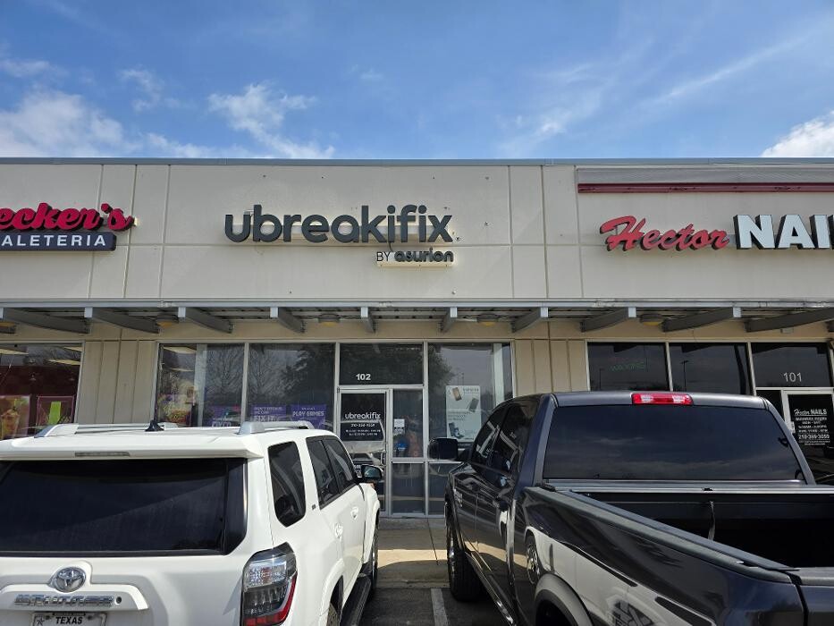 Images uBreakiFix - Phone and Computer Repair