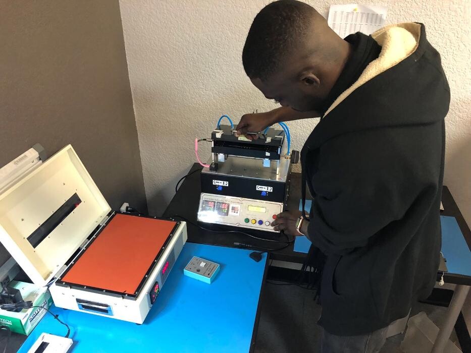 Images uBreakiFix - Phone and Computer Repair
