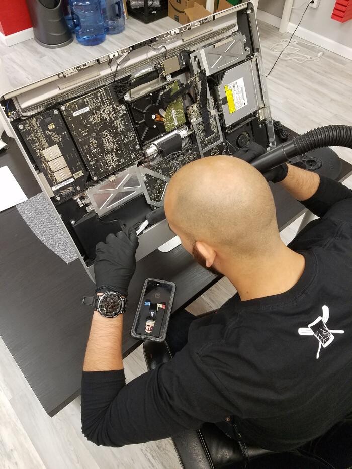 Images uBreakiFix - Phone and Computer Repair