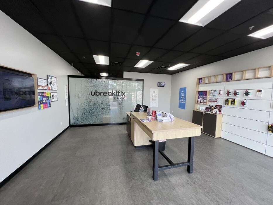 Images uBreakiFix - Phone and Computer Repair