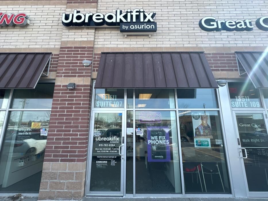 Images uBreakiFix - Phone and Computer Repair