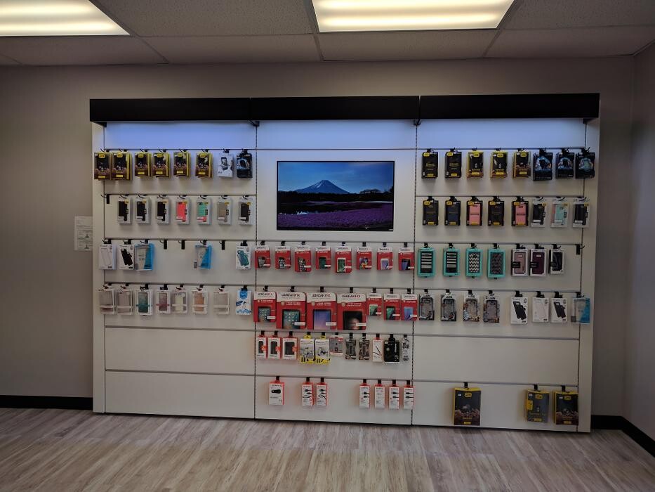Images uBreakiFix - Phone and Computer Repair