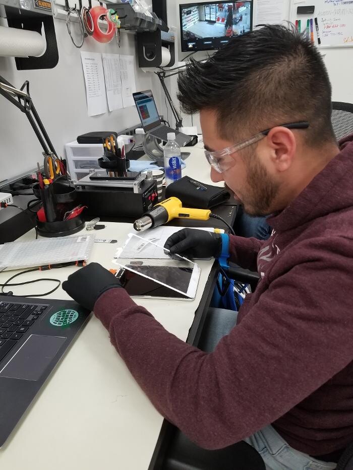 Images uBreakiFix - Phone and Computer Repair