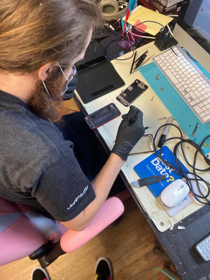 Images uBreakiFix - Phone and Computer Repair