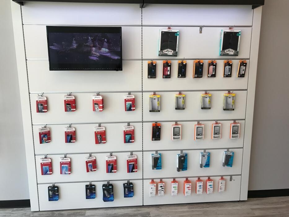 Images uBreakiFix - Phone and Computer Repair