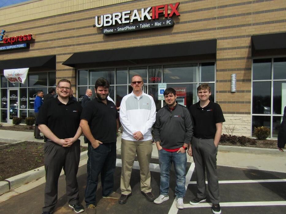 Images uBreakiFix - Phone and Computer Repair