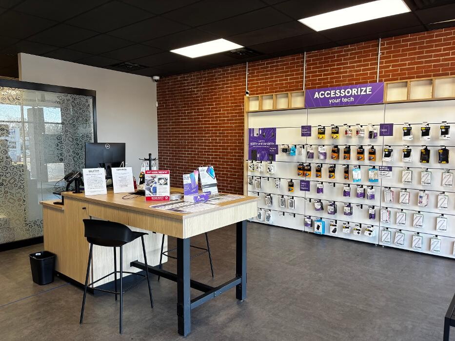 Images uBreakiFix - Phone and Computer Repair
