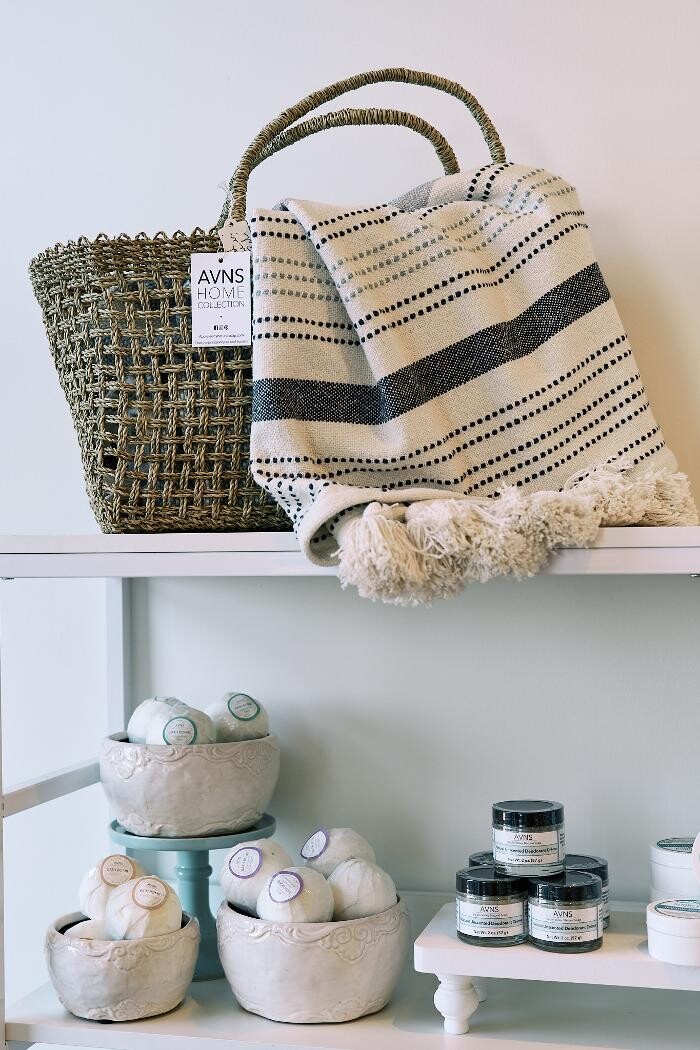 Images AVNS Boutique & Apple Valley Natural Soap