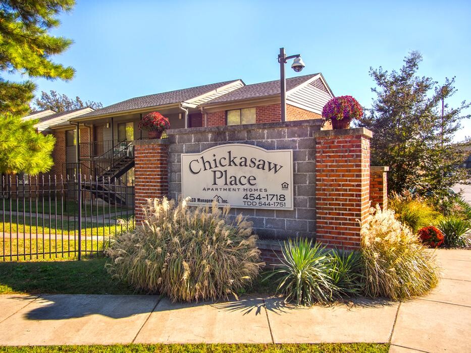 Images Chickasaw Place