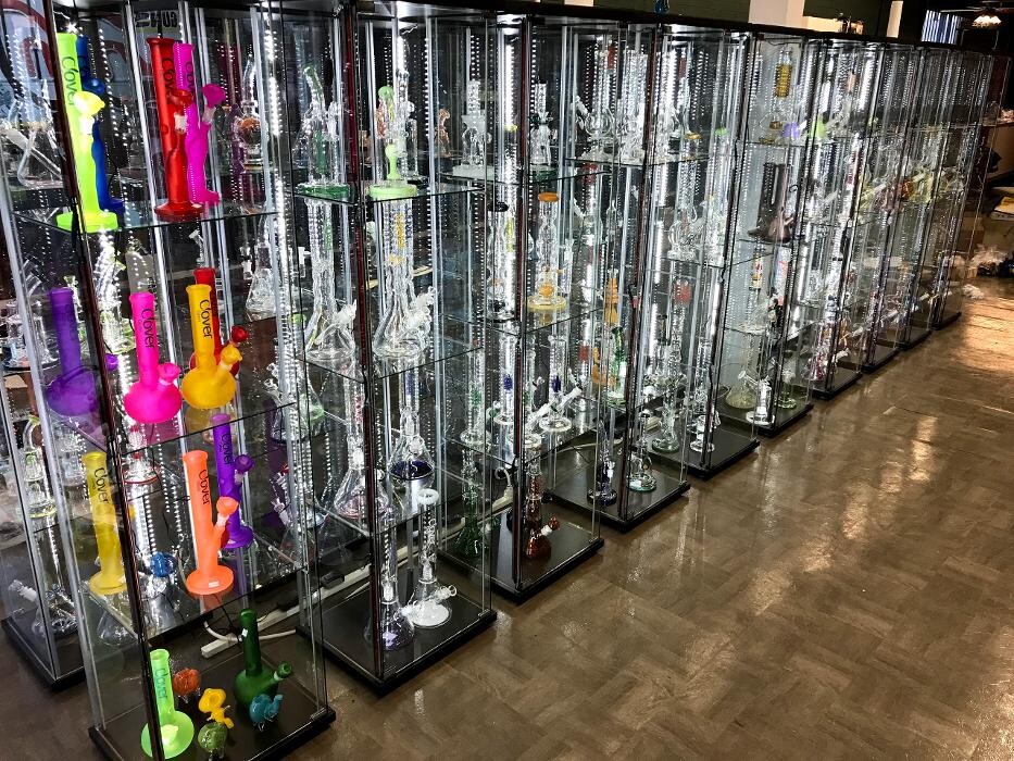 Images Hi Life Smoke & Vapor Shop 2