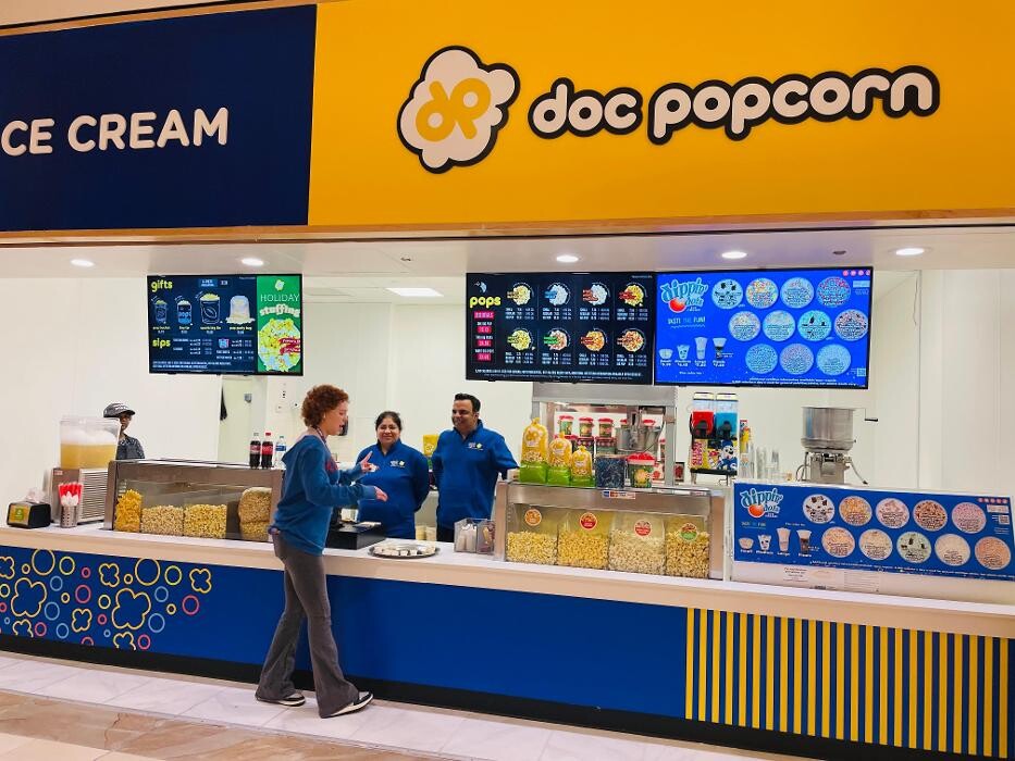 Images Dippin' Dots & Doc Popcorn: Ridgedale Center