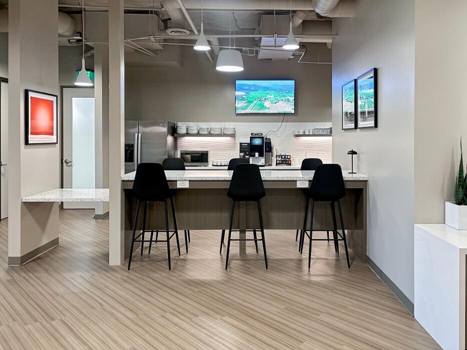 Images Regus Enterprise Circle