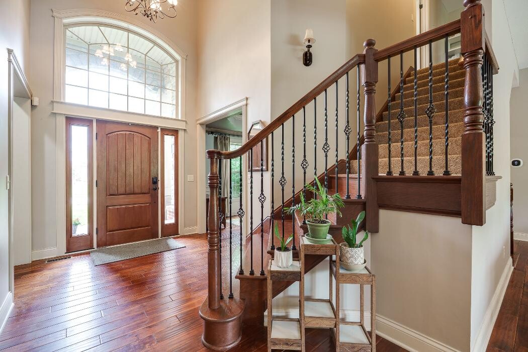 Images Dana Ward Realty