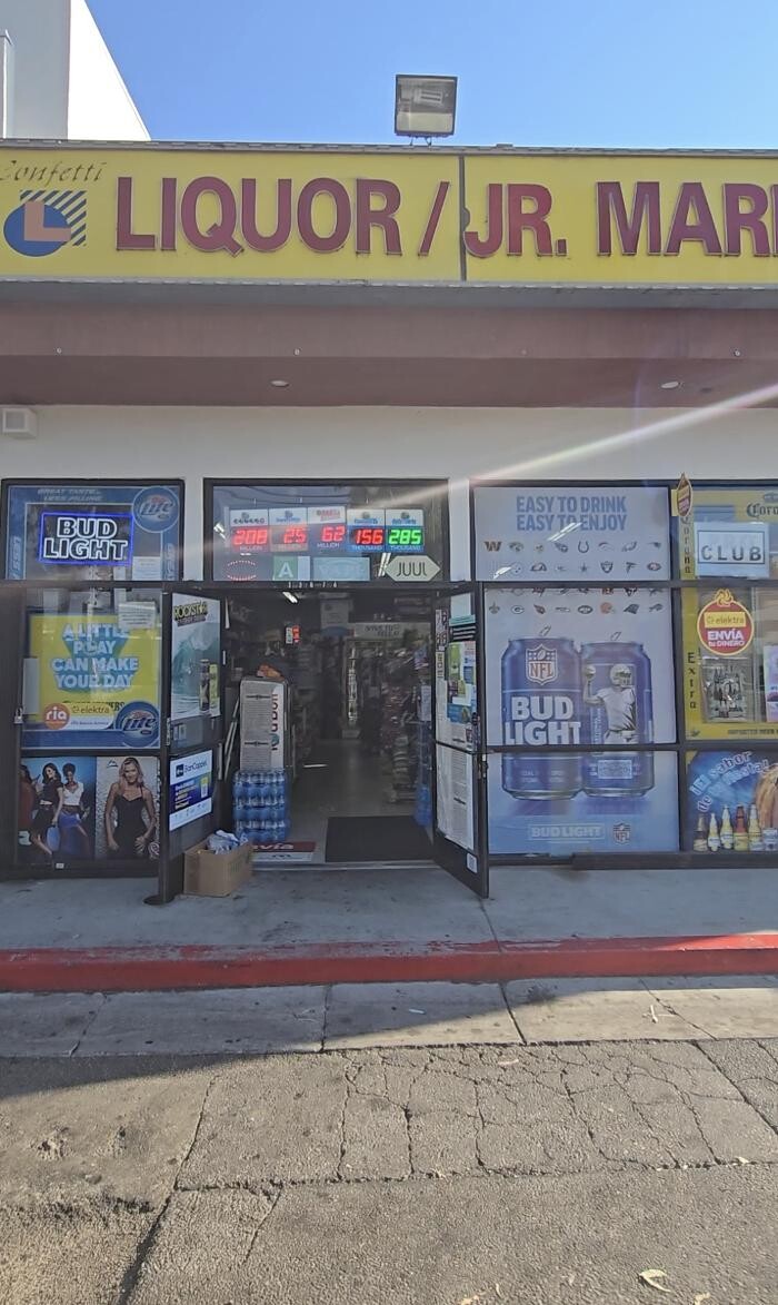 Images CoinFlip Bitcoin ATM - Confetti Liquor (Van Nuys)