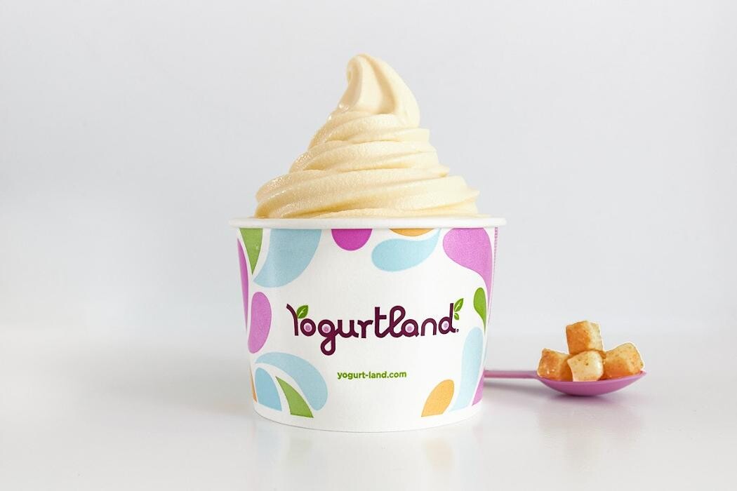 Images Yogurtland Montgomery Plaza