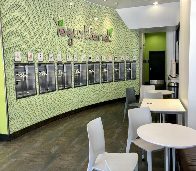 Images Yogurtland Montgomery Plaza