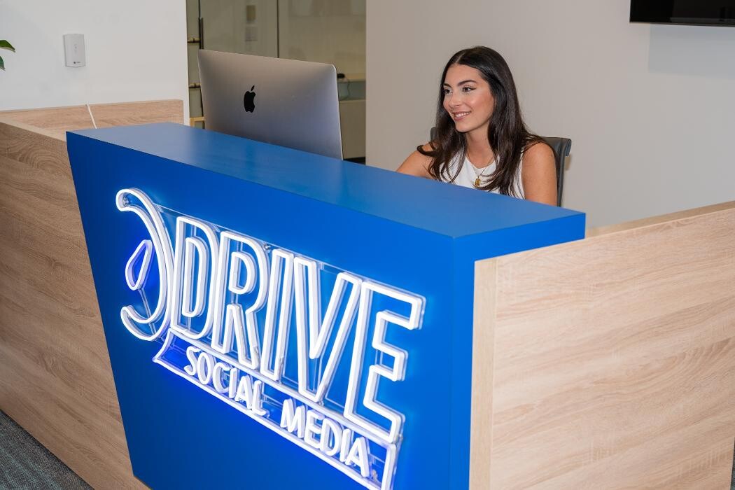 Images Drive Social Media