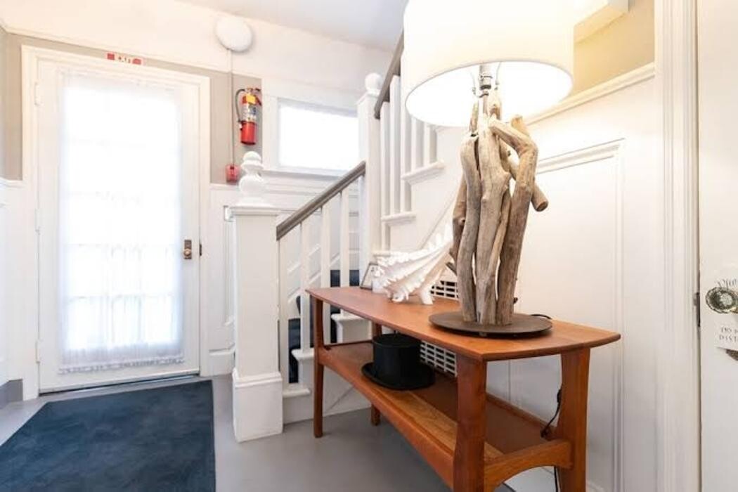 Images Nantucket Whale Inn