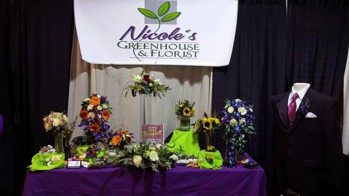 Images Nicole's Greenhouse & Florist